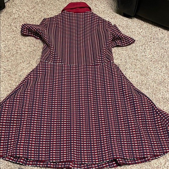 Vintage 60s huge collared Red and Blue Checkered pleated button front dress - Picture 10 of 10